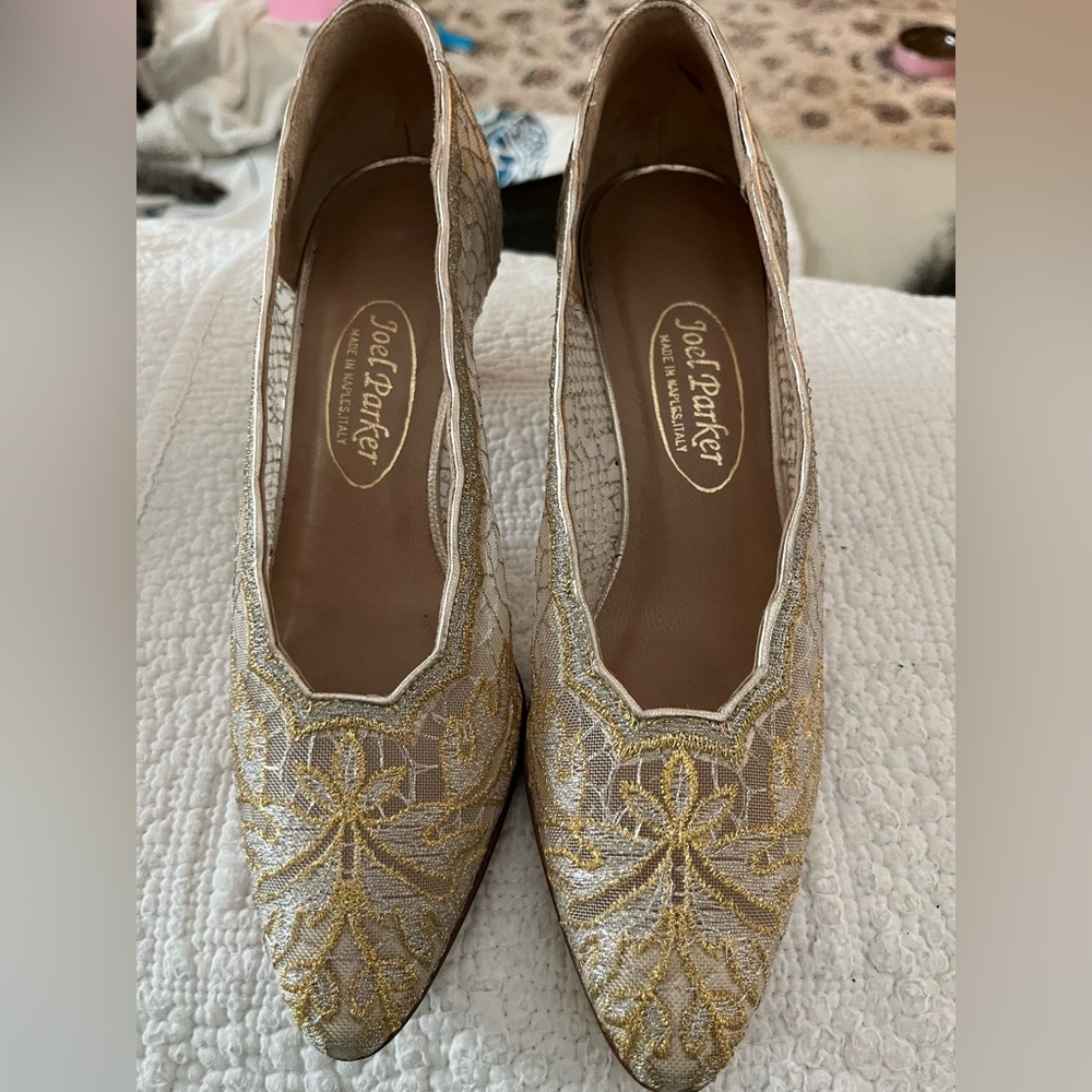 Joel Parker Italian Gold and Cream Heels